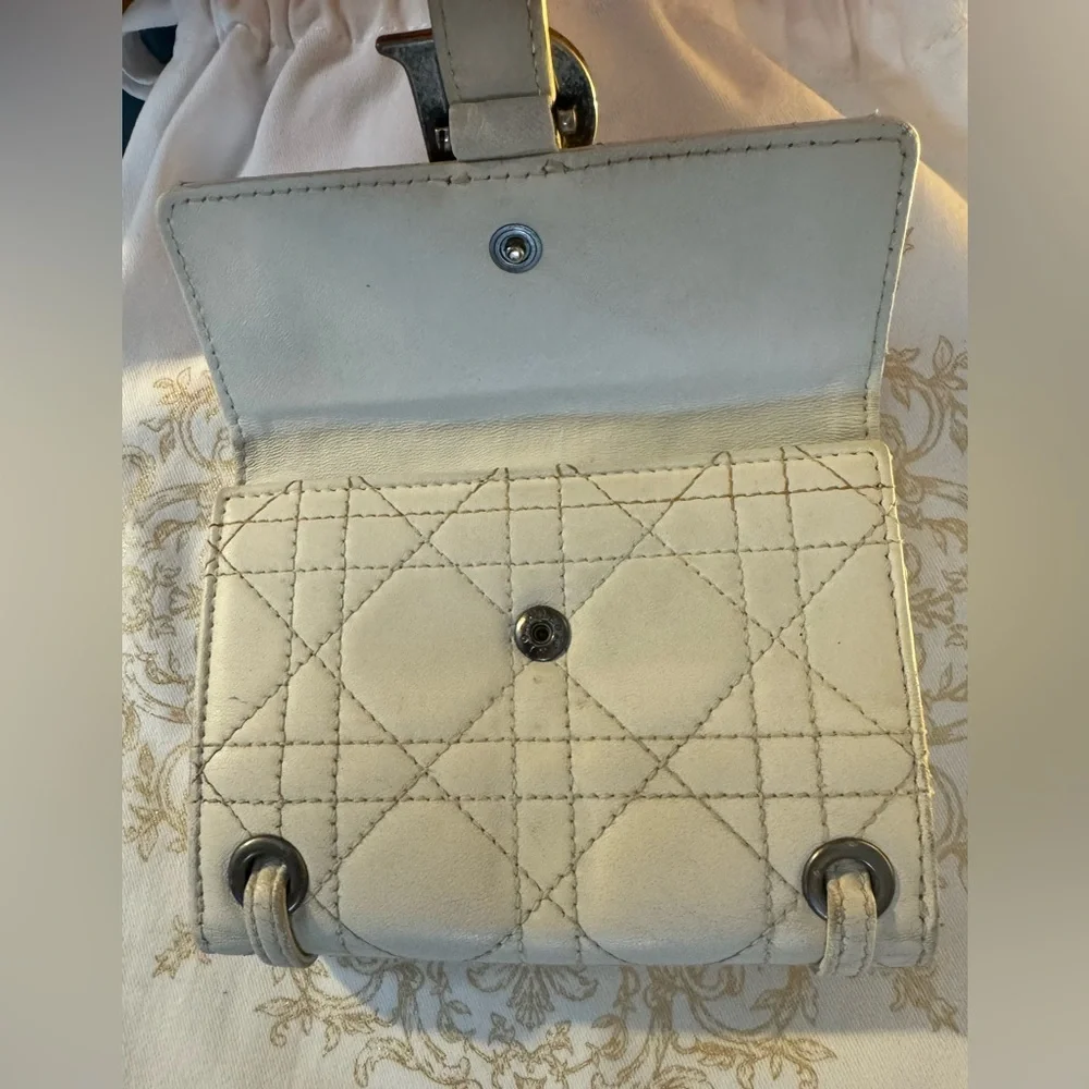 Christian Dior leather quilted wallet - Picture 4 of 16
